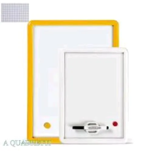 ARDA Lavagna Magnetica Fondo a Quadretti 22X34 cm per Scrittura a Pennarelli Cancellabili a Secco con Accessori Colori Assortiti