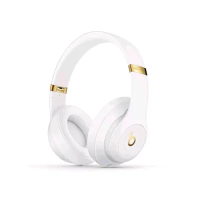 Beats Studio 3 Wireless Over White