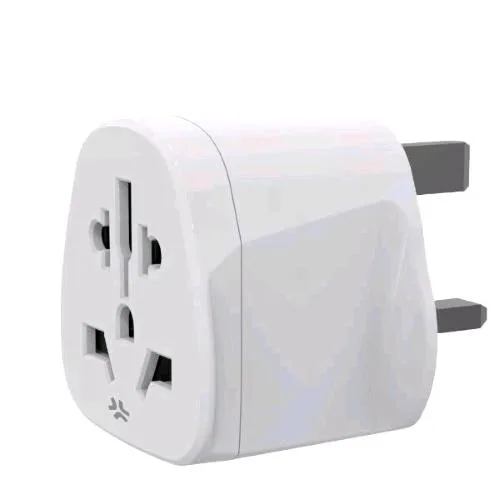 Celly Universal Travel Adapter Plug UK