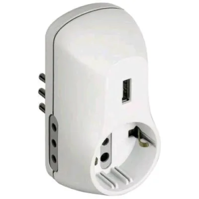 Bticino BT-S3613DU Adattatore 2 Prese 10 A + 1 Presa Schuko Tedesca + 1 Presa USB Bianco